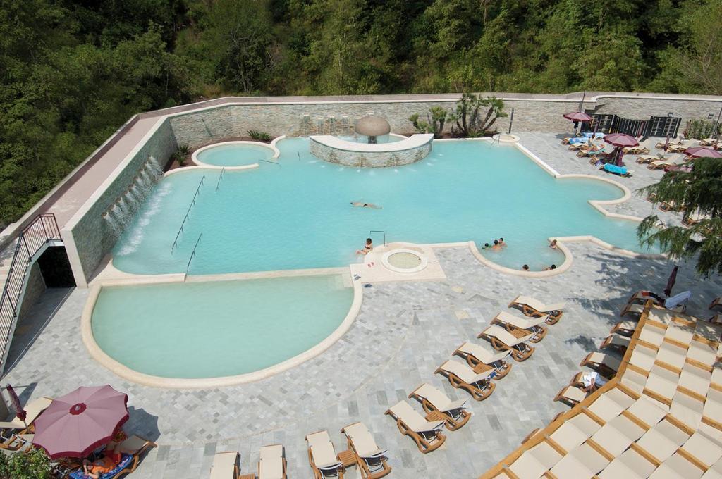 Complesso Termale Vescine Hotell Castelforte Eksteriør bilde